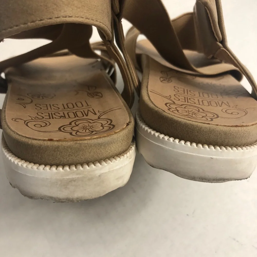 Mootsie Tootsie Monte Strappy Platform Sandals
